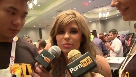 PornhubTV Chloe Chaos Interview at 2014 AVN Awards